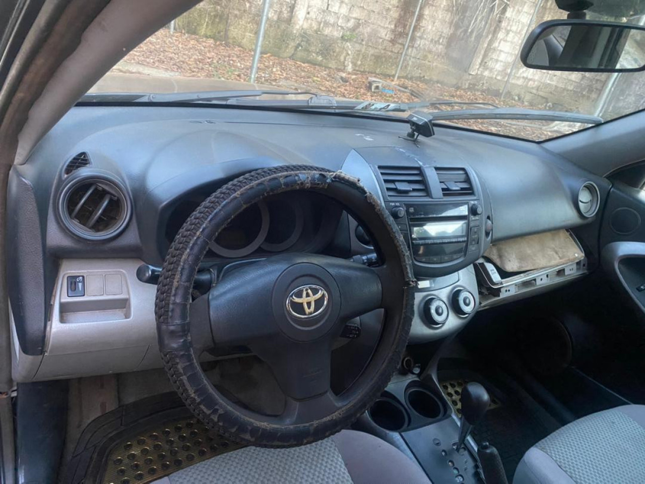 Toyota Rav4, Voitures, Conakry