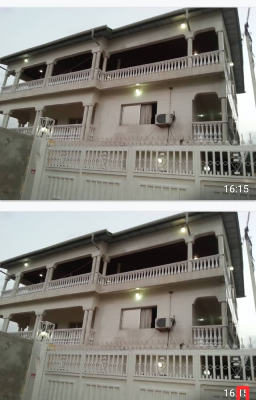 Duplex R plus 2 à vendre a tombolia a 500m du goudron, Maisons, Conakry