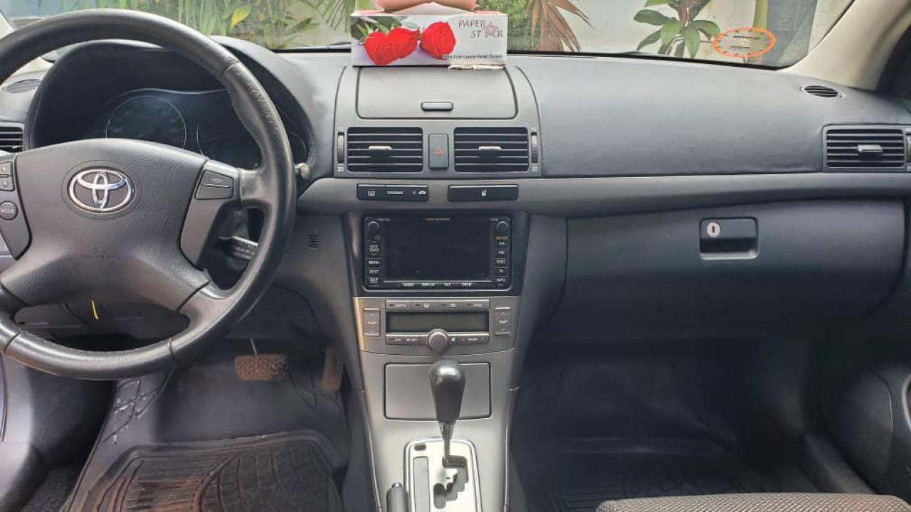 Toyota avensis, Voitures, Conakry