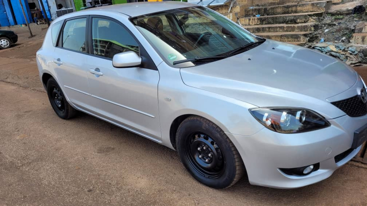 MAZDA 3 SORTIE PORT, Voitures, Conakry