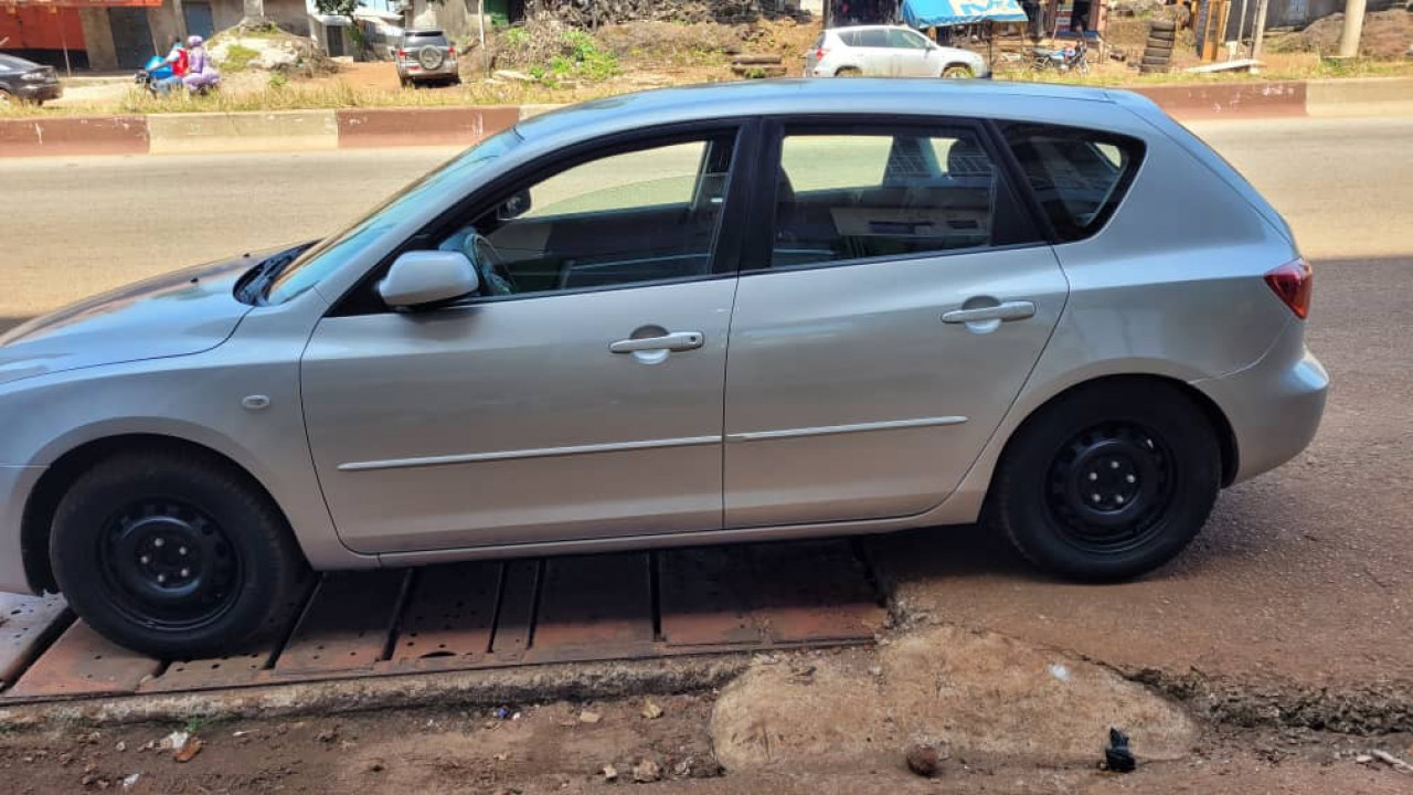 MAZDA 3 SORTIE PORT, Voitures, Conakry