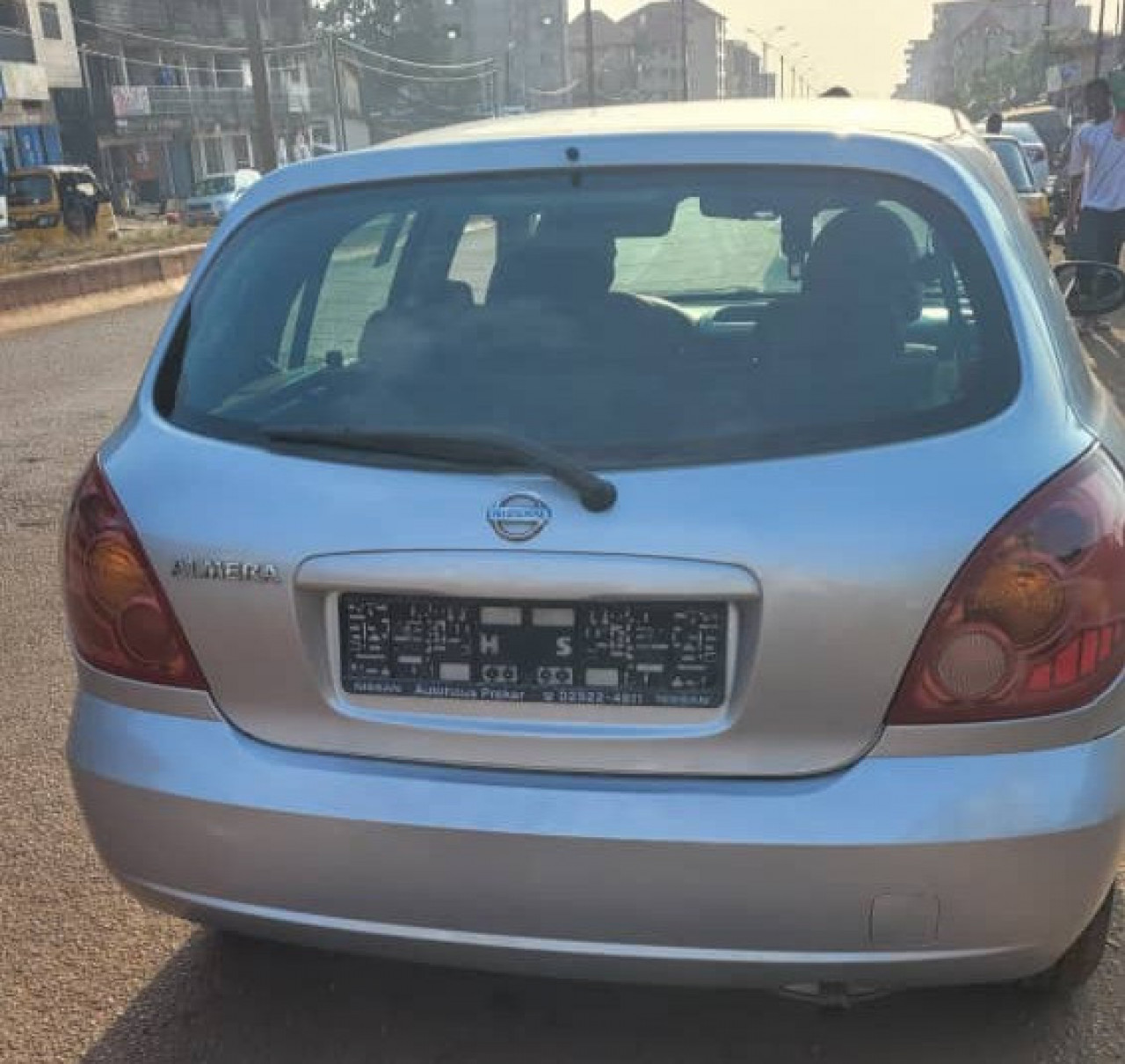 NISSAN ALMERA, Voitures, Conakry