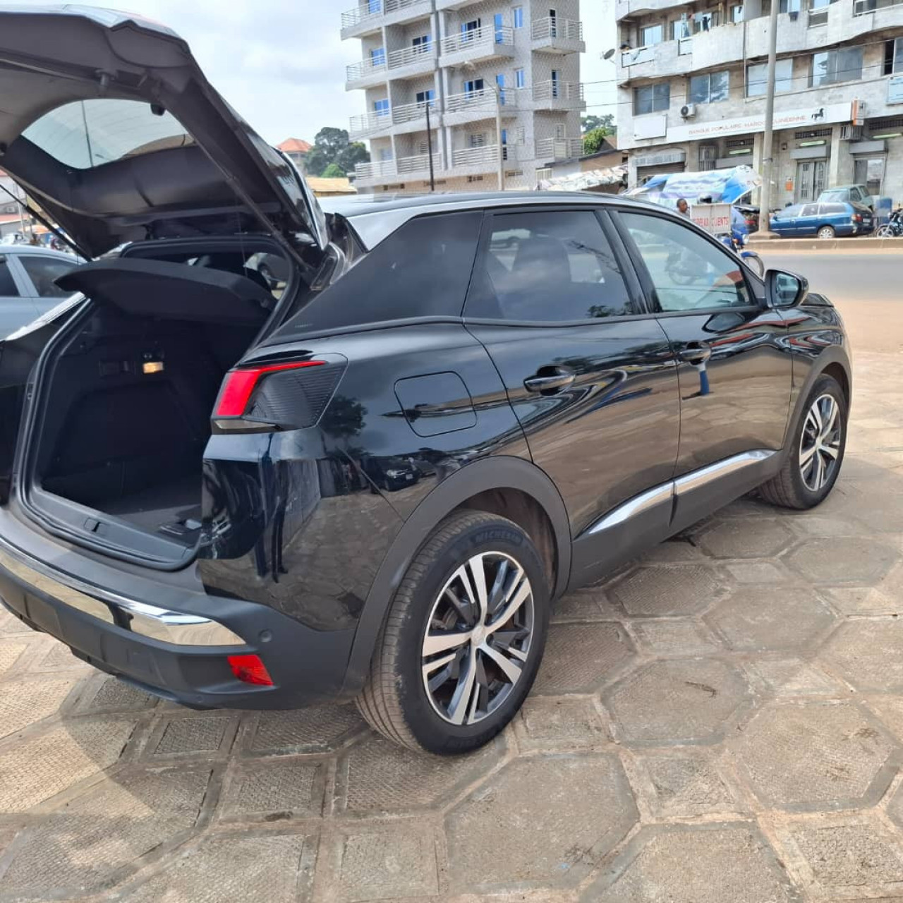 Peugeot 3008, Voitures, Conakry