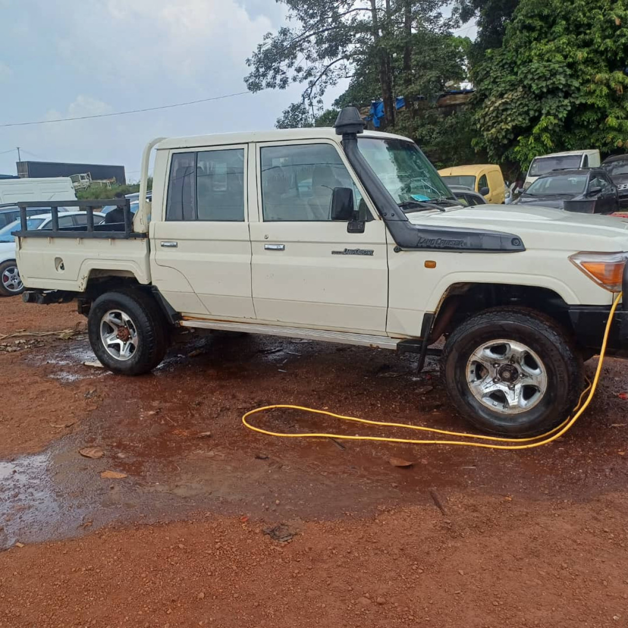 TOYOTA 2 CABINES, Voitures, Conakry