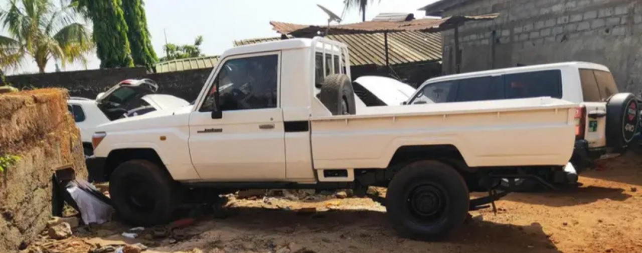 TOYOTA PICK-UP 1 CABINE, Voitures, Conakry