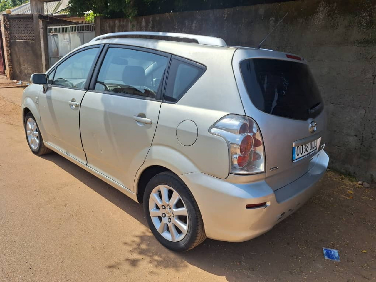 VERSO COROLLA TOYOTA, Voitures, Conakry