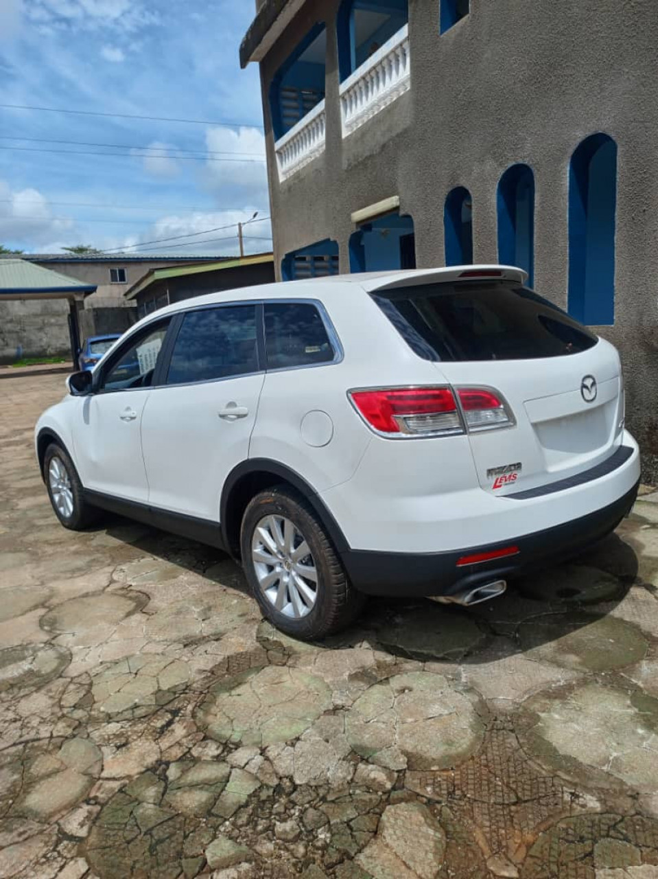 MAZDA CX-9, Voitures, Conakry