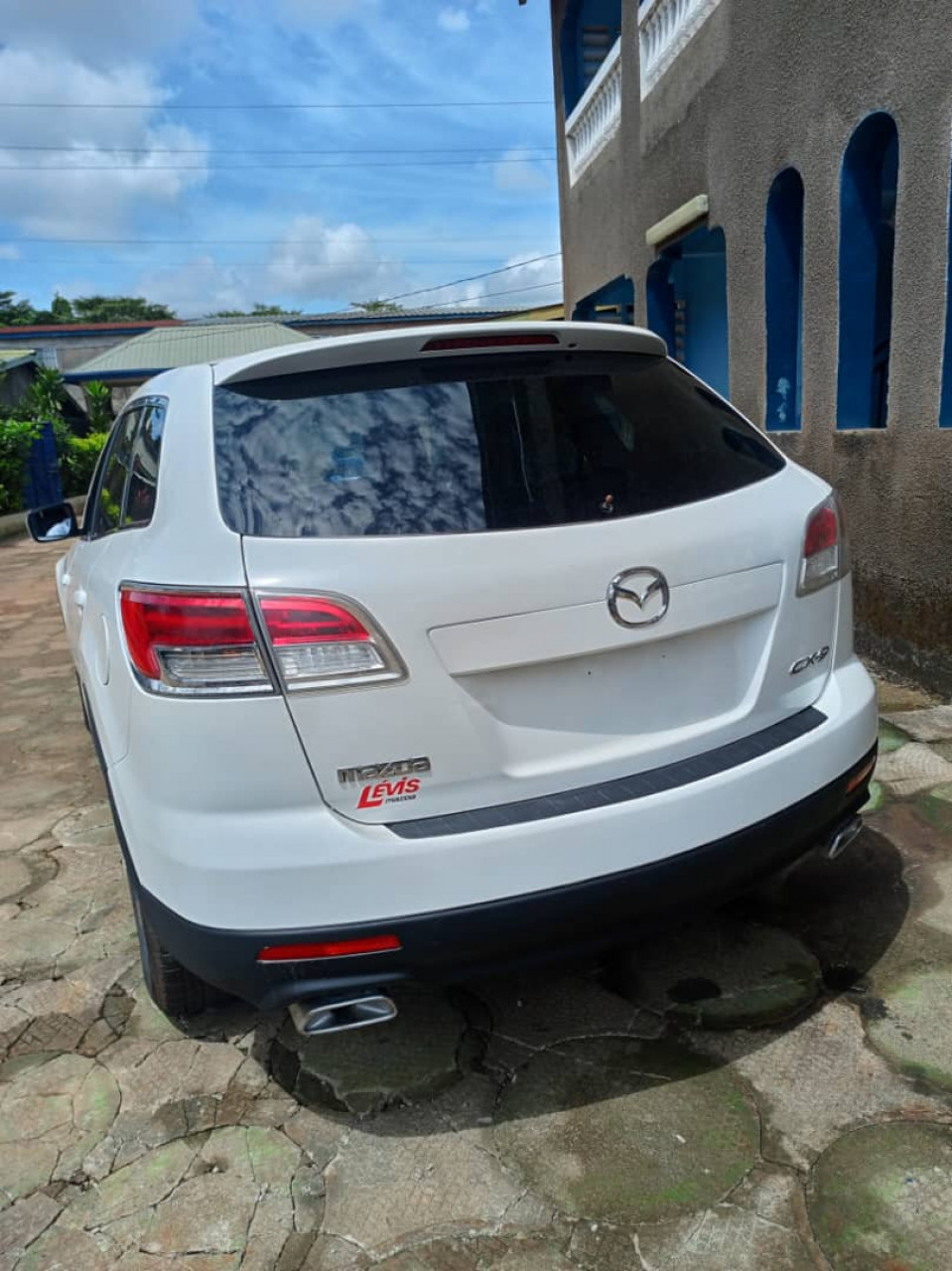 MAZDA CX-9, Voitures, Conakry