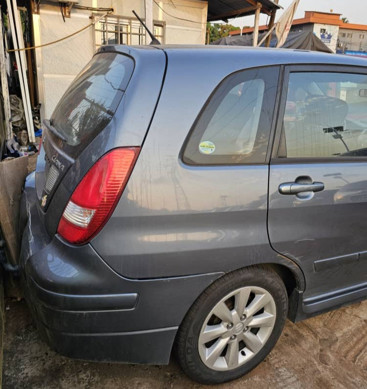 SUZUKI LIANA, Voitures, Conakry