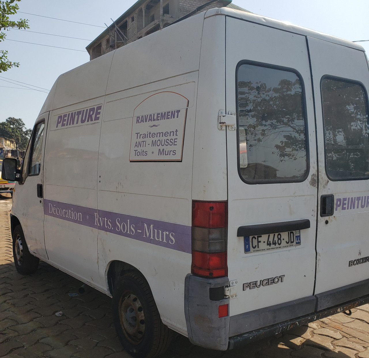 PEUGEOT BOXER, Voitures, Conakry