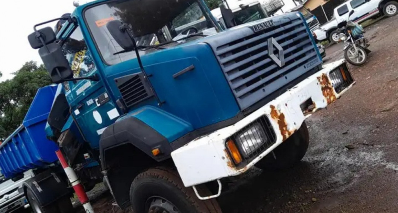 RENAULT CONCORDE, Camions - Autobus, Conakry