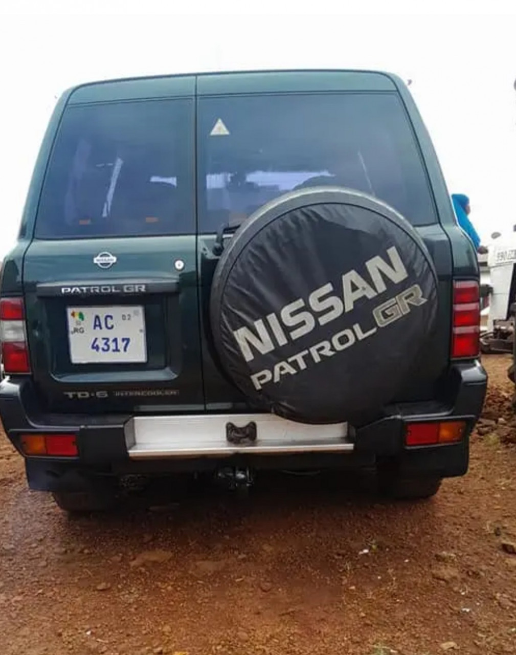 NISSAN PATROL, Voitures, Conakry