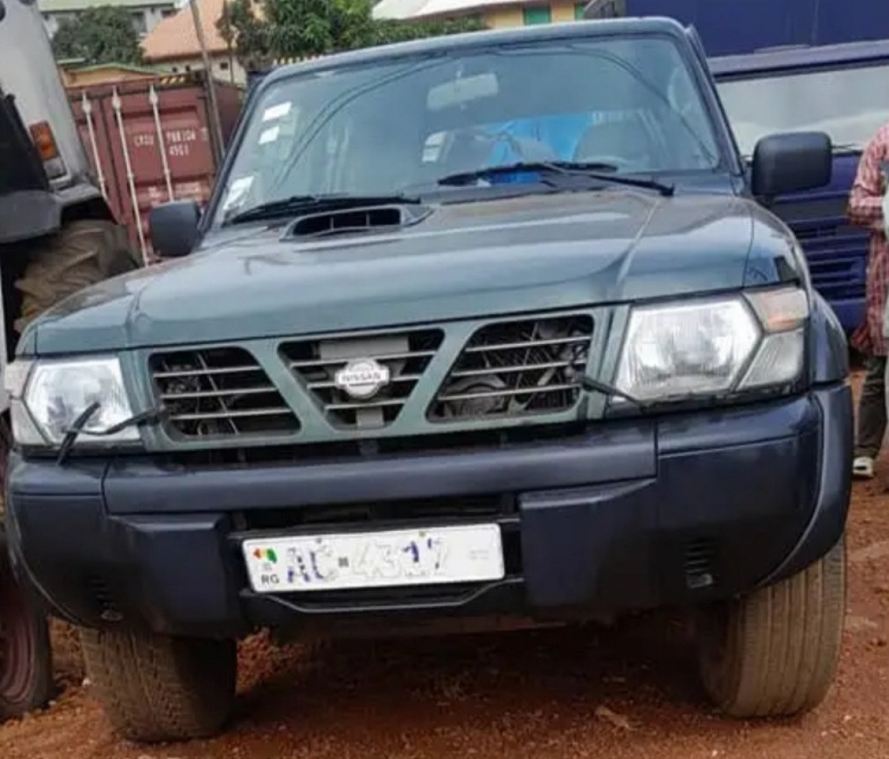 NISSAN PATROL, Voitures, Conakry