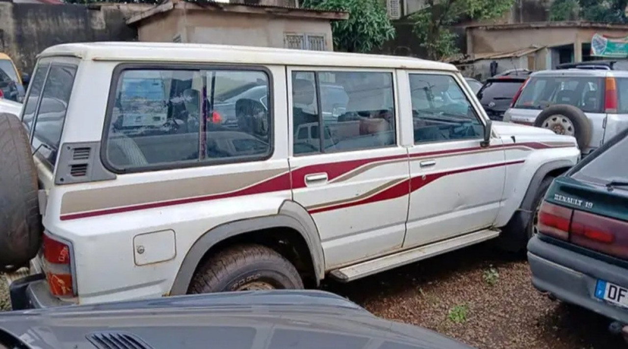 NISSAN PATROL, Voitures, Conakry