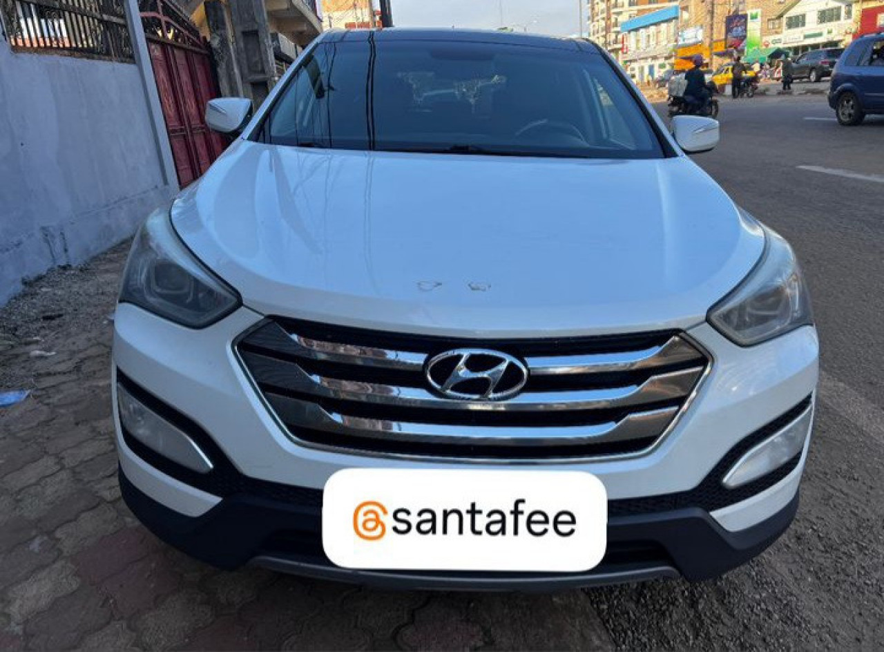 HYUNDAI SANTA FE 2013 AUTOMATIQUE, Voitures, Conakry