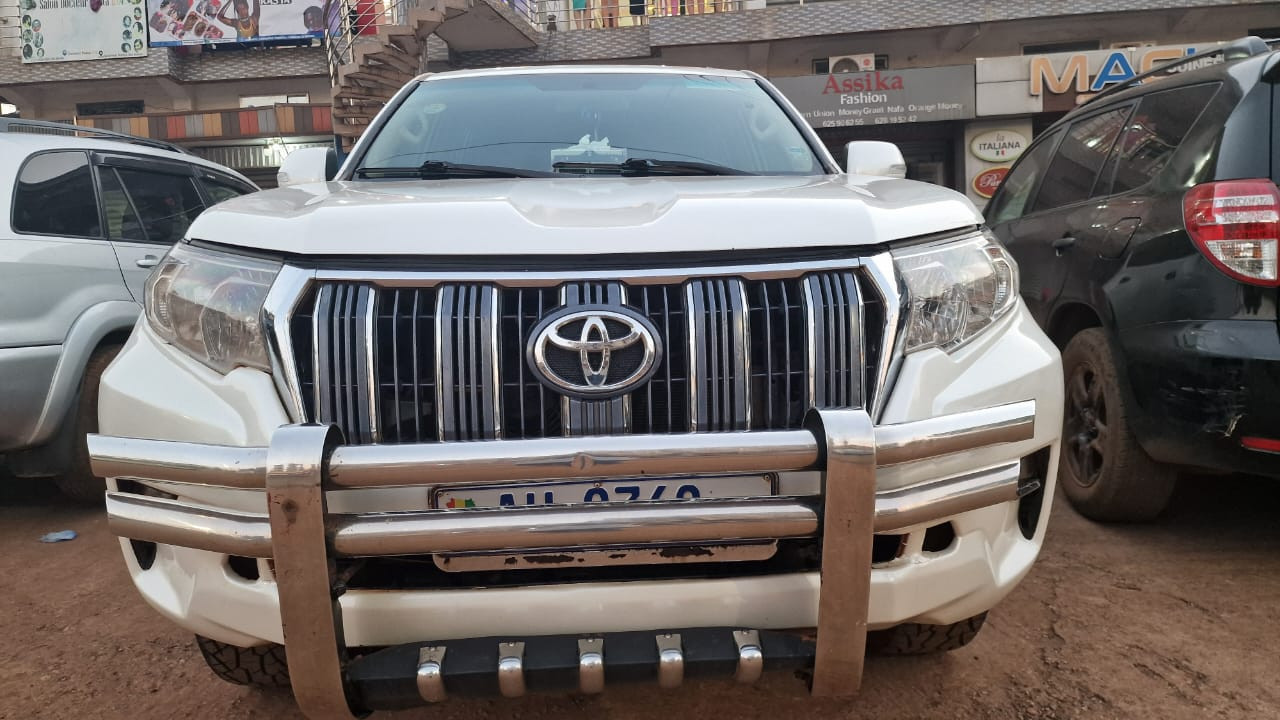 TOYOTA LAND CRUISER PRADO, Voitures, Conakry