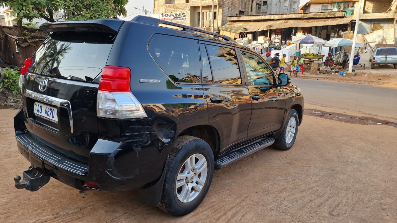 TOYOTA PRADO LAND CRUISER, Voitures, Conakry