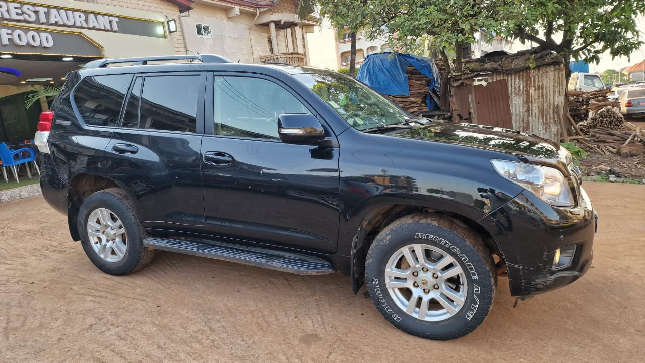 TOYOTA PRADO LAND CRUISER, Voitures, Conakry