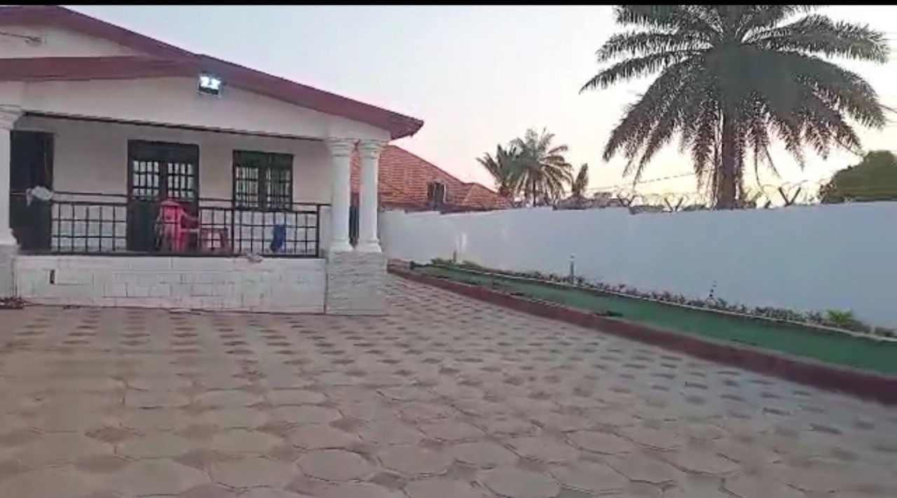 Maison a vendre a kagbelen, Maisons, Conakry