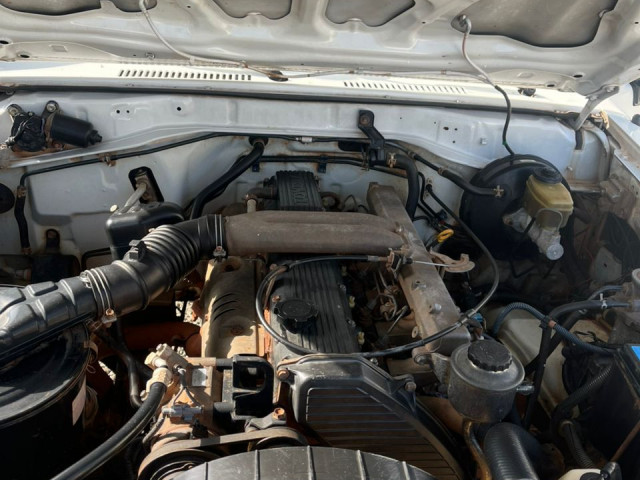 TOYOTA LAND CRUISER, Voitures, Conakry