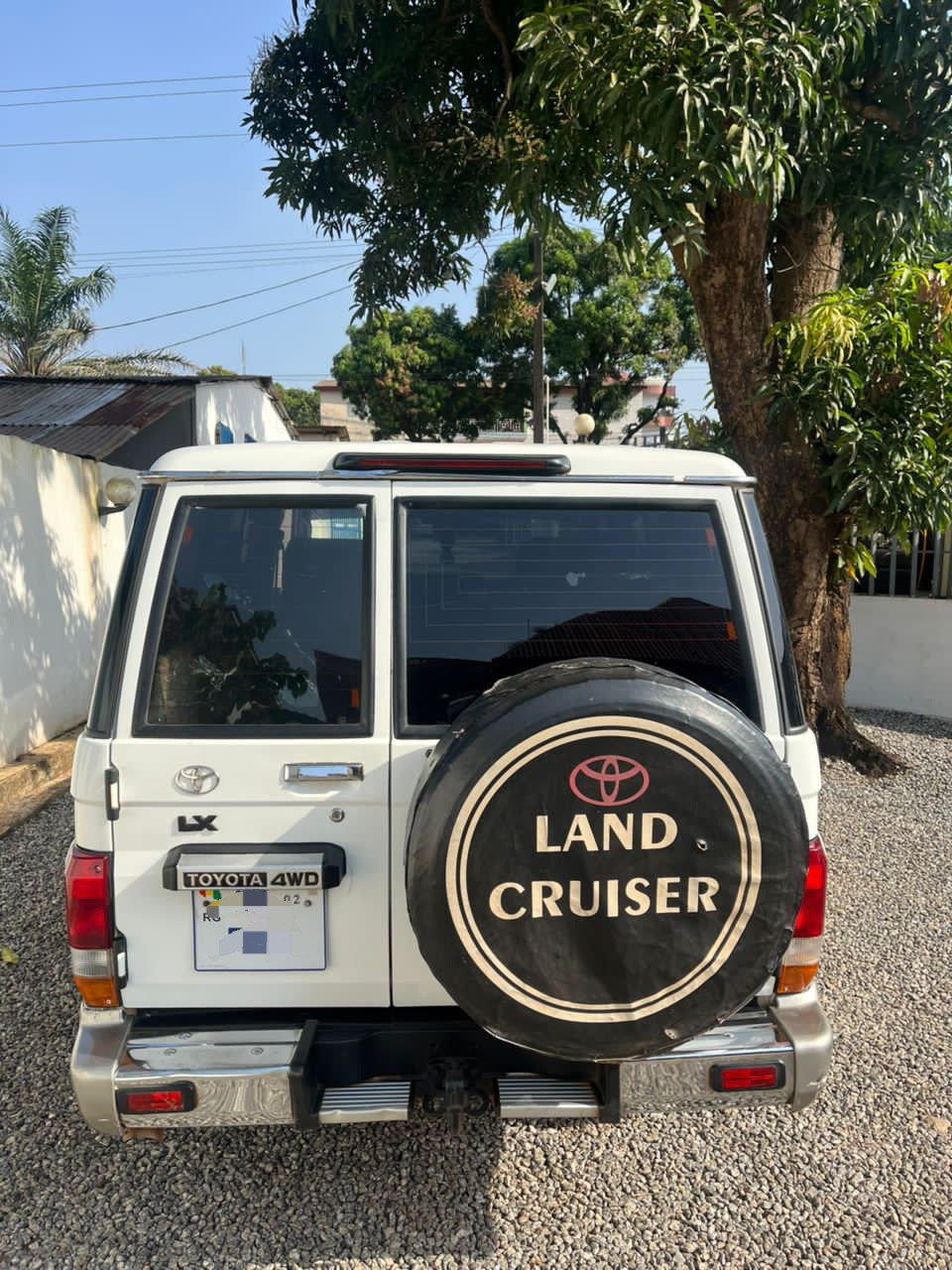 TOYOTA LAND CRUISER, Voitures, Conakry