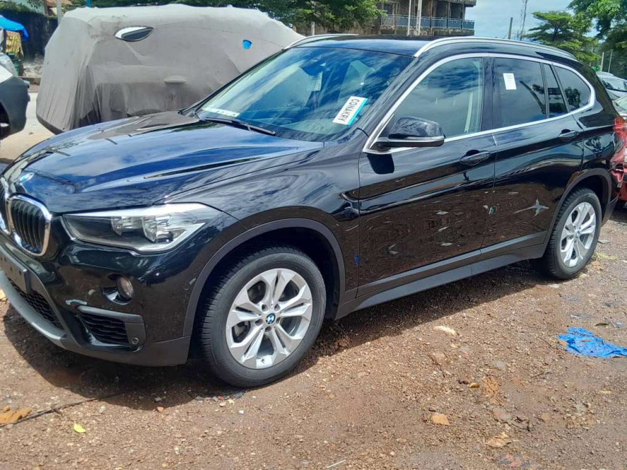 BMW X1, Voitures, Conakry