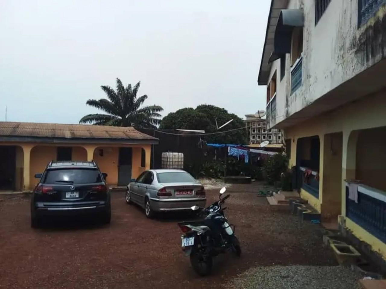 Maison à vendre à coyah, Maisons, Conakry