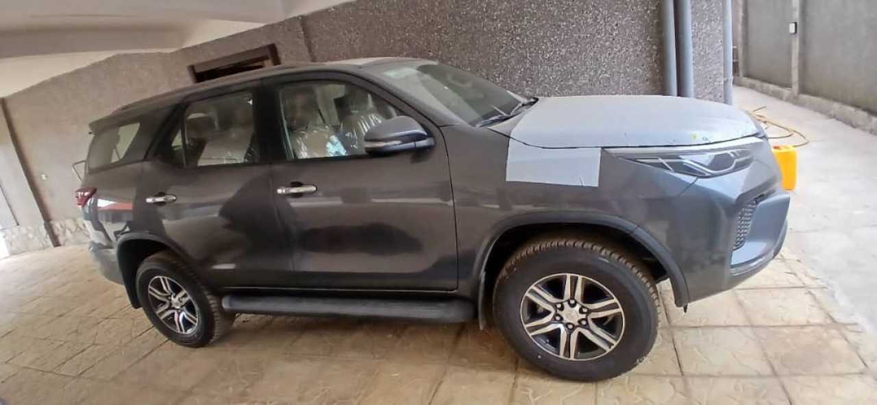 TOYOTA FORTUNER 2024 SORTIE D'USINE, Voitures, Conakry