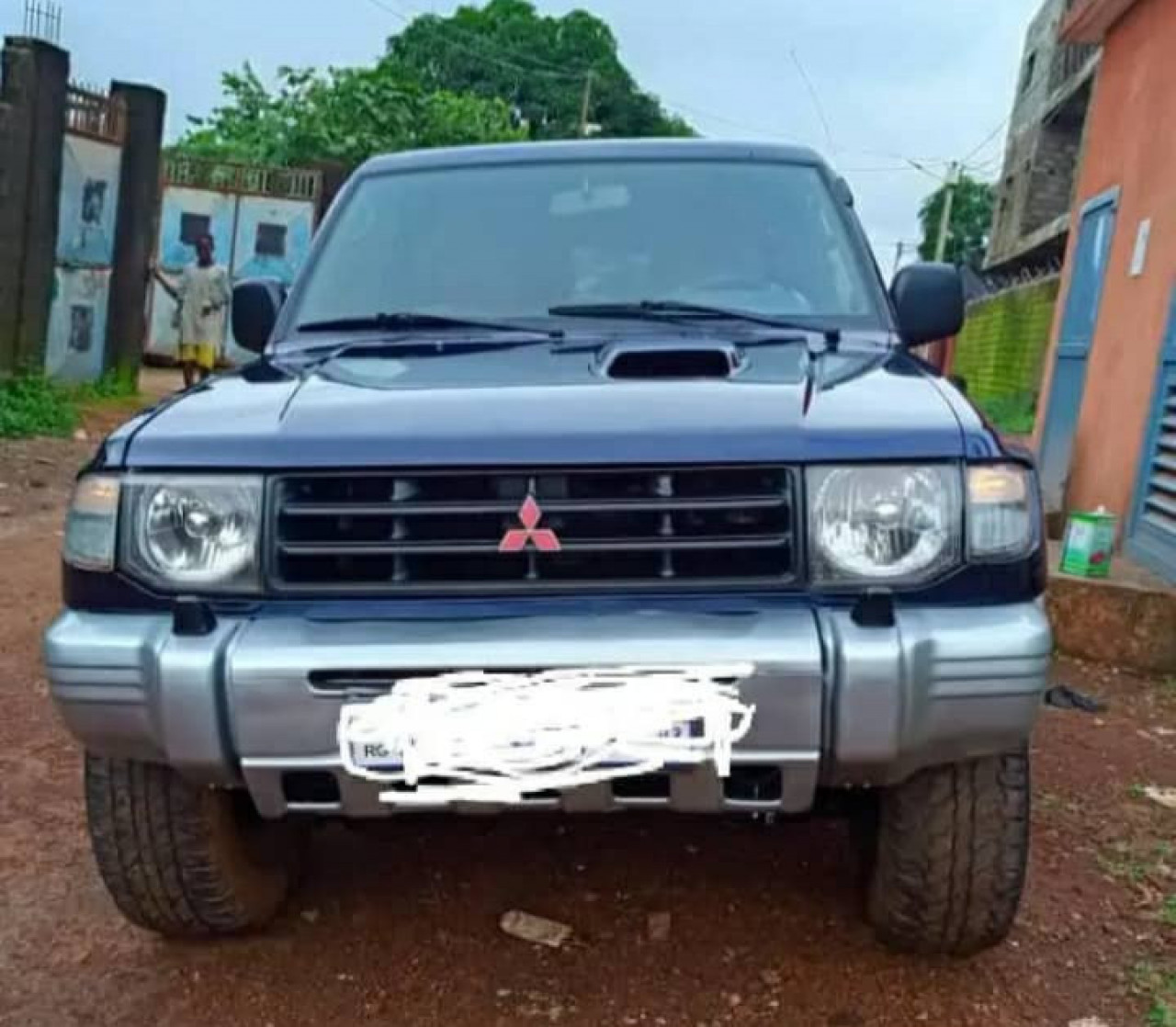 MITSUBISHI PAJERO 2800, Voitures, Conakry