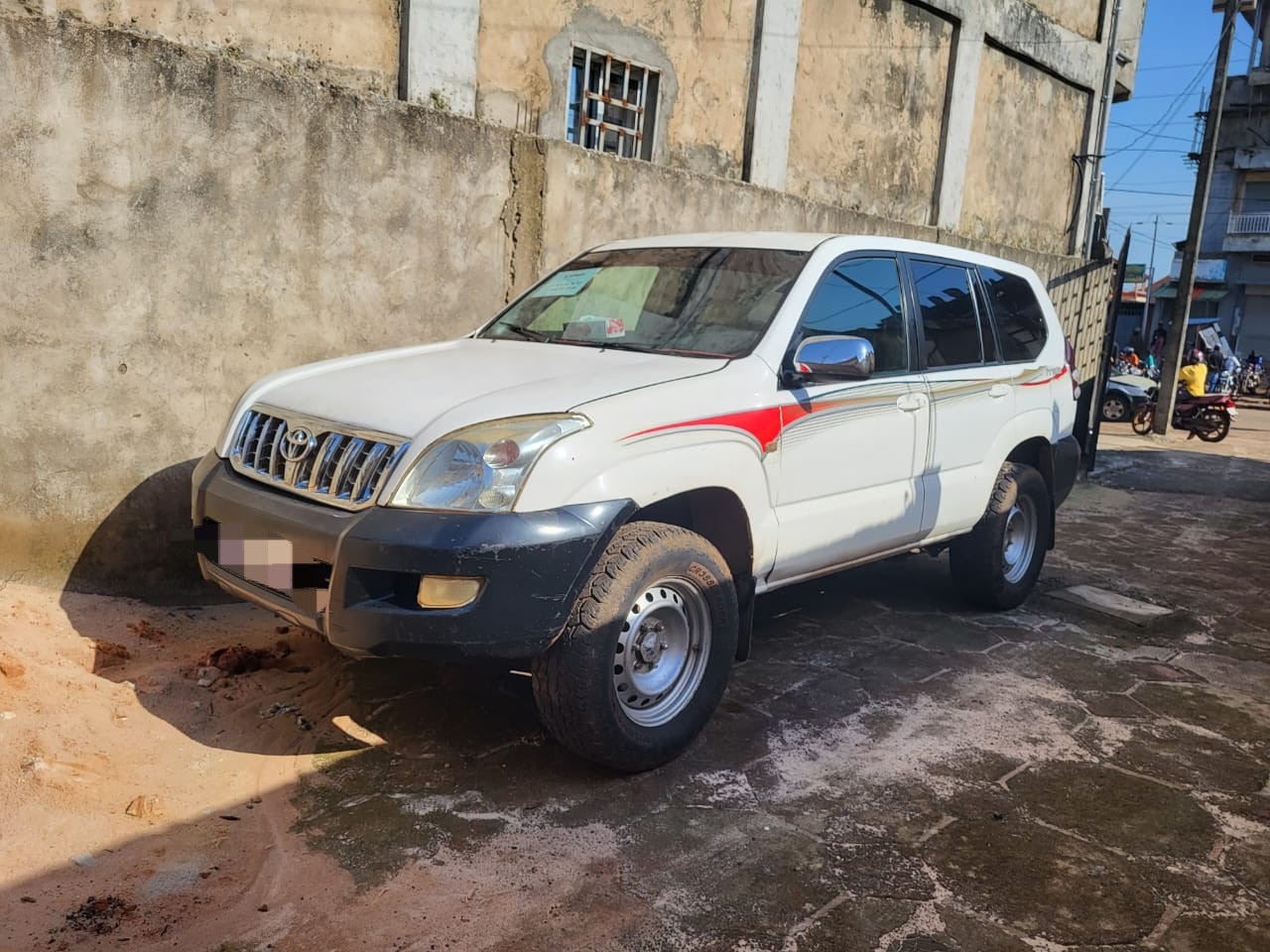 TOYOTA PRADO LAND CRUISER, Voitures, Conakry