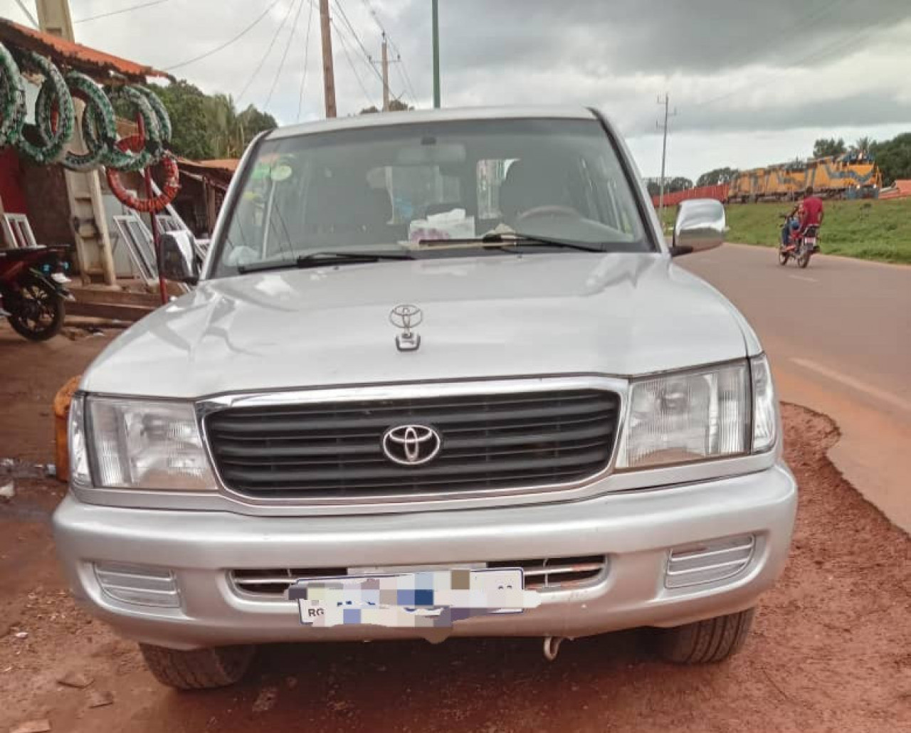 TOYOTA PRADO LAND CRUISER, Voitures, Conakry