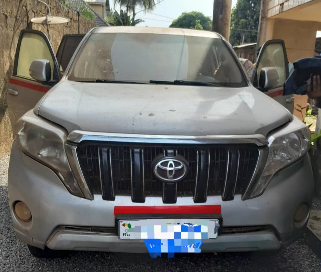 TOYOTA PRADO TXL, Voitures, Conakry