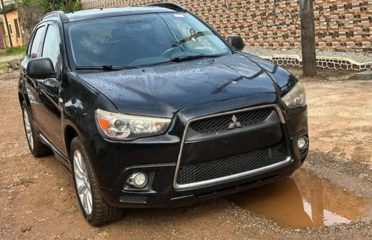 MITSUBISHI RVR, Voitures, Conakry