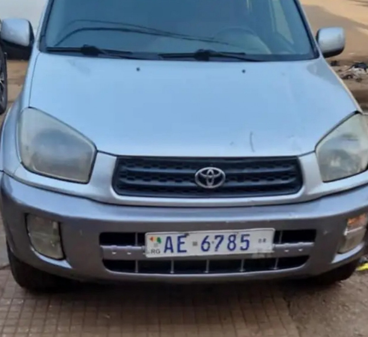 TOYOTA RAV4, Voitures, Conakry