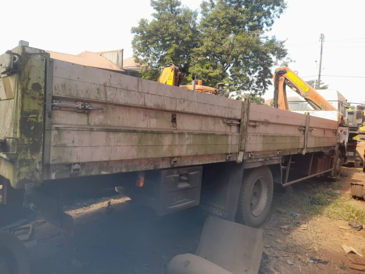 RENAULT GRUE RIDELLES SORTIE PORT, Camions - Autobus, Conakry