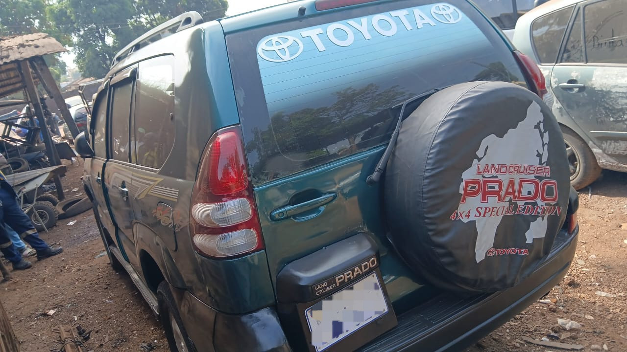 TOYOTA PRADO CNDD, Voitures, Conakry