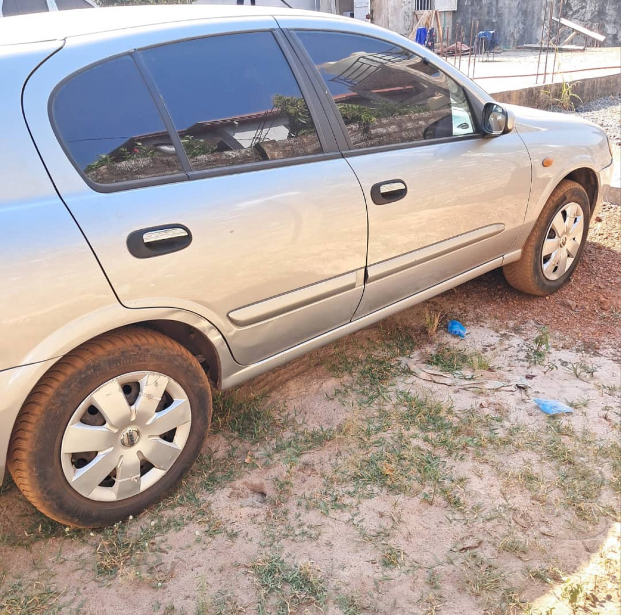 NISSAN ALMERA SORTIE PORT, Voitures, Conakry