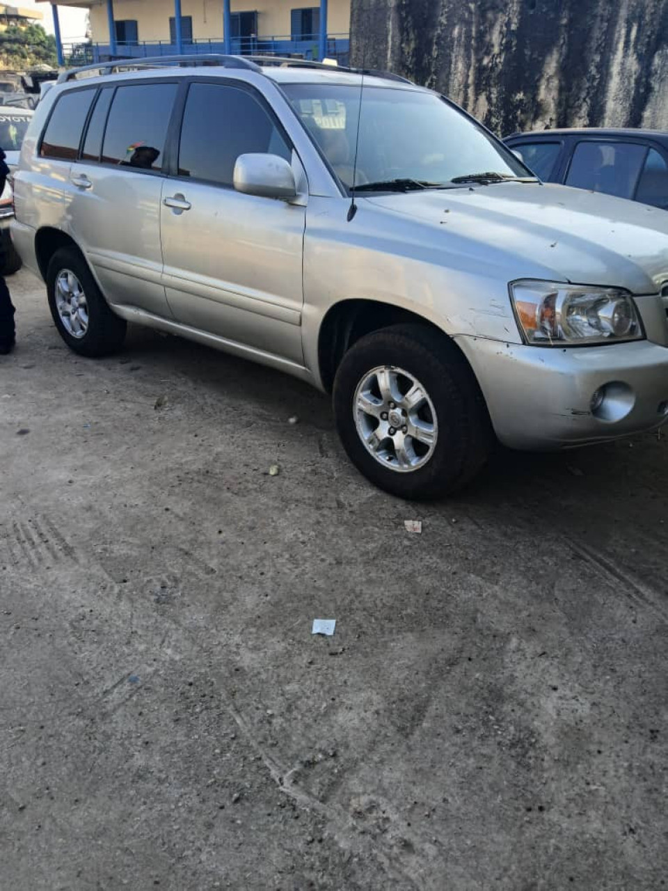 TOYOTA HIGHLANDER AUTOMATIQUE, Voitures, Conakry