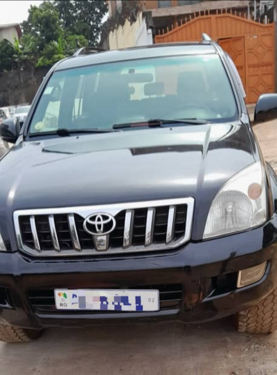 TOYOTA PRADO, Voitures, Conakry