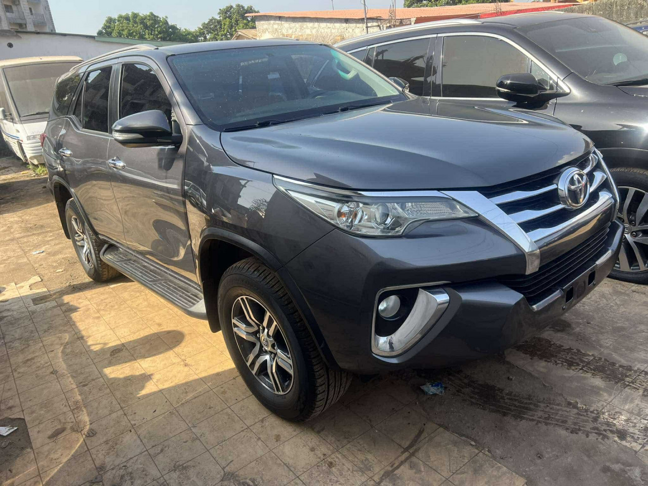 TOYOTA FORTUNER 2017, Voitures, Conakry