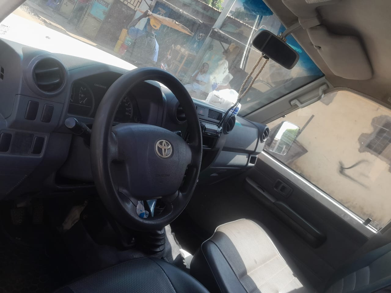 Toyota hardtop, Voitures, Conakry