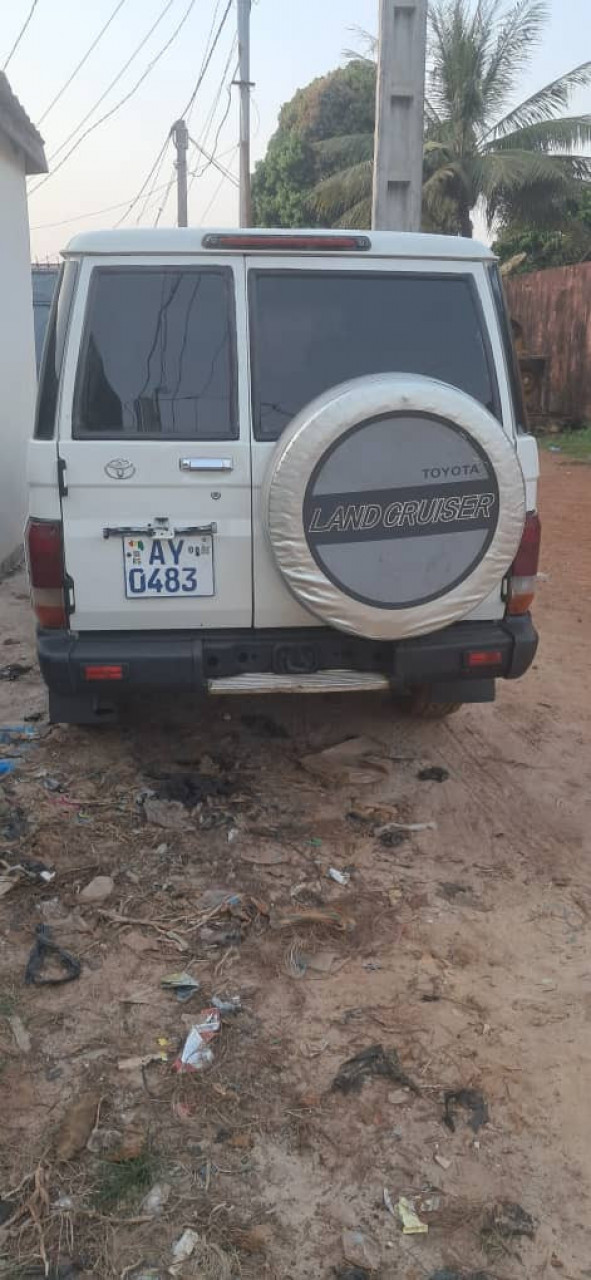 Toyota hardtop, Voitures, Conakry