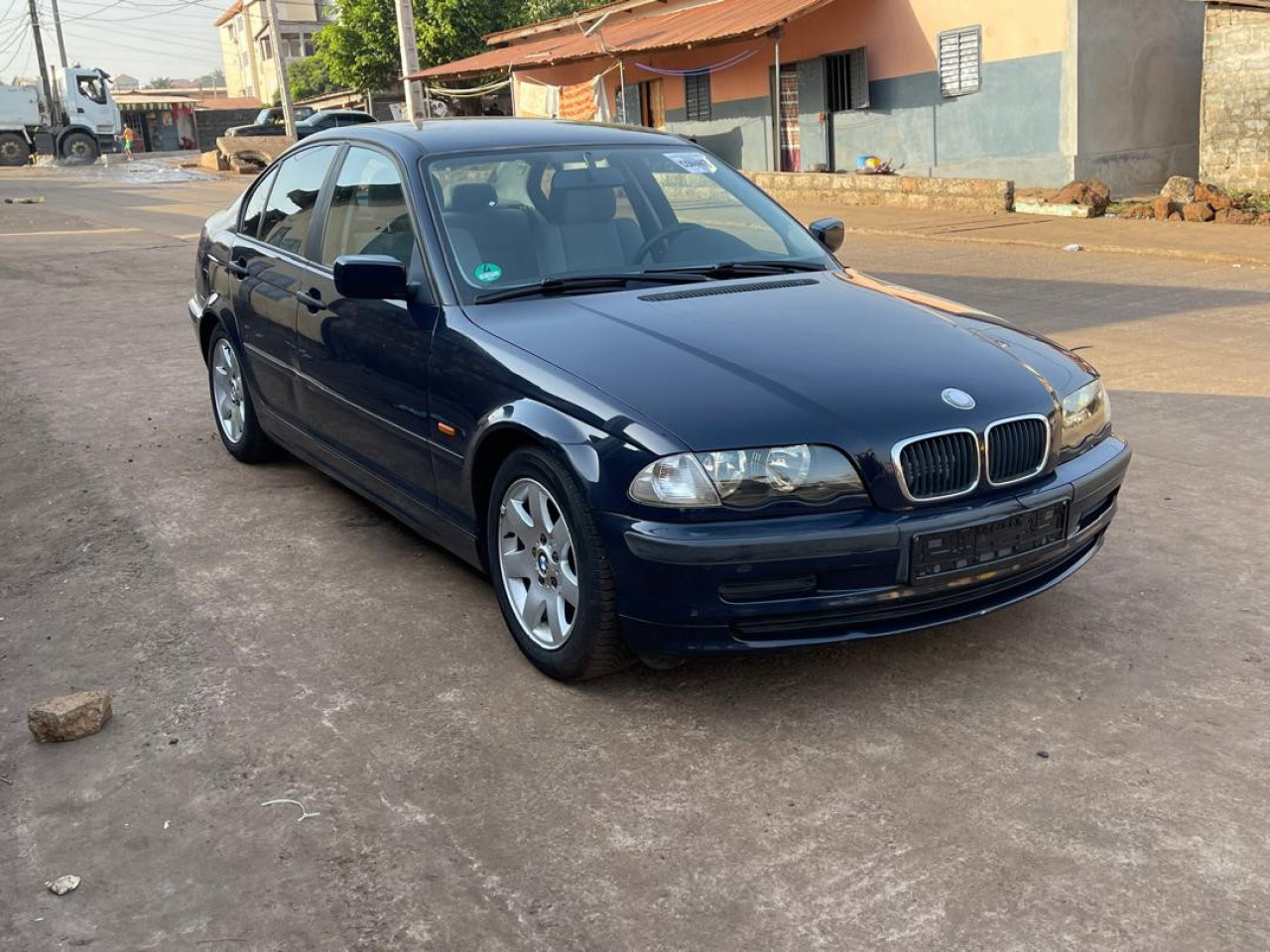 Bmw 316, Voitures, Conakry