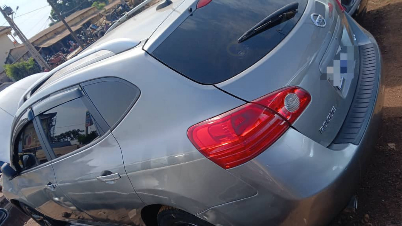 NISSAN ROGUE AUTOMATIQUE, Voitures, Conakry