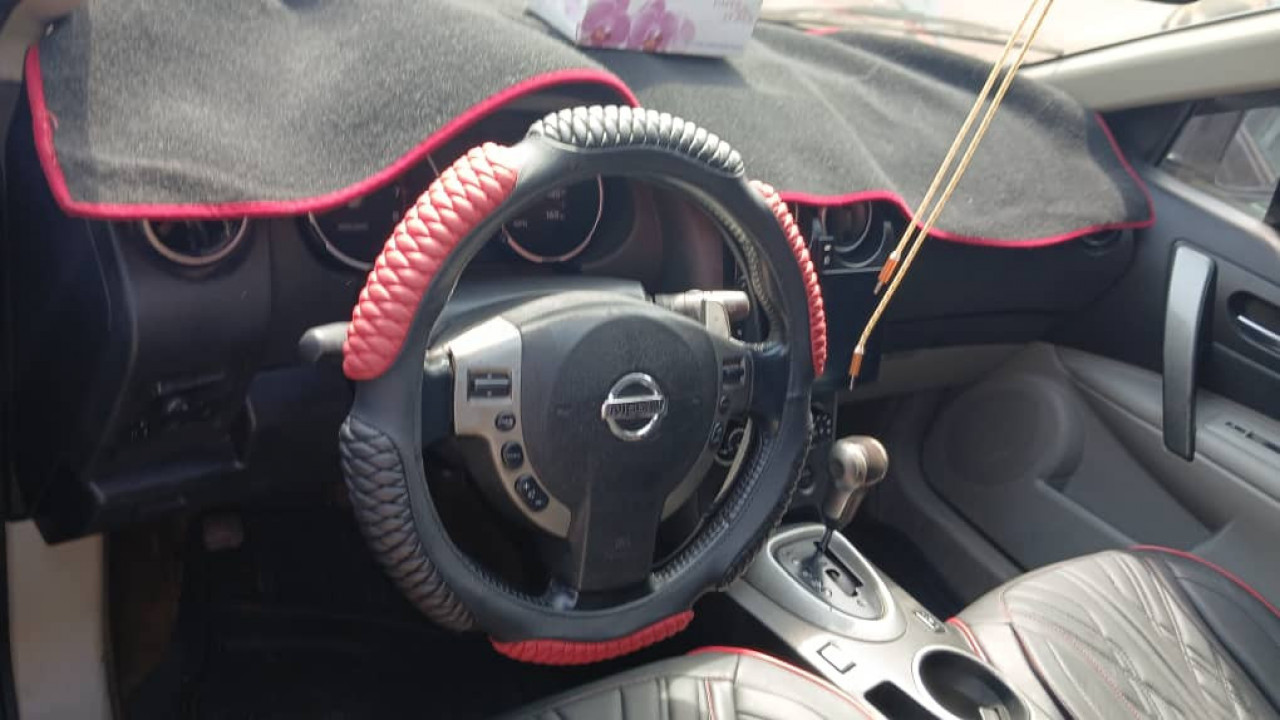 NISSAN ROGUE AUTOMATIQUE, Voitures, Conakry