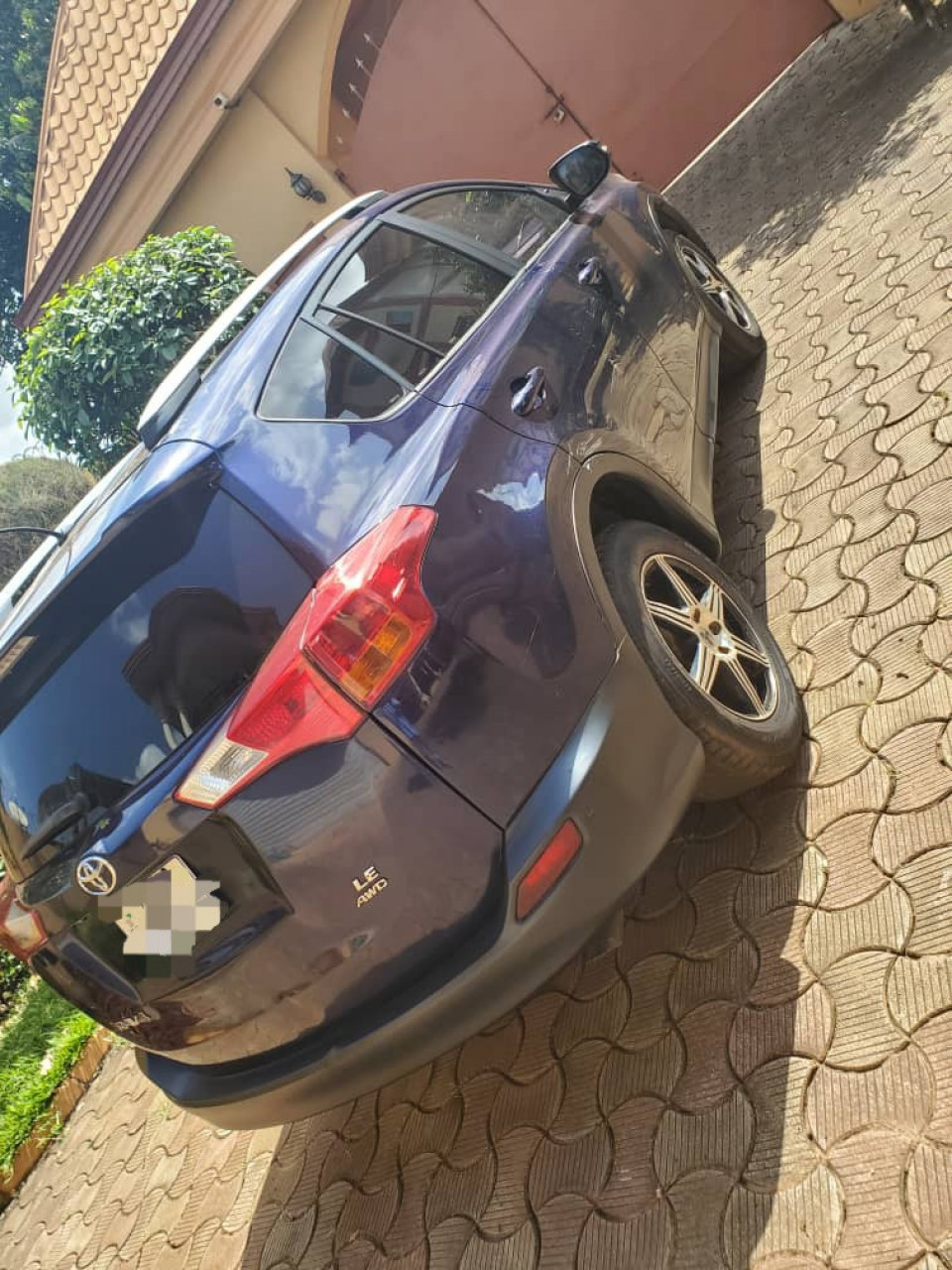 TOYOTA RAV4 AUTOMATIQUE, Voitures, Conakry