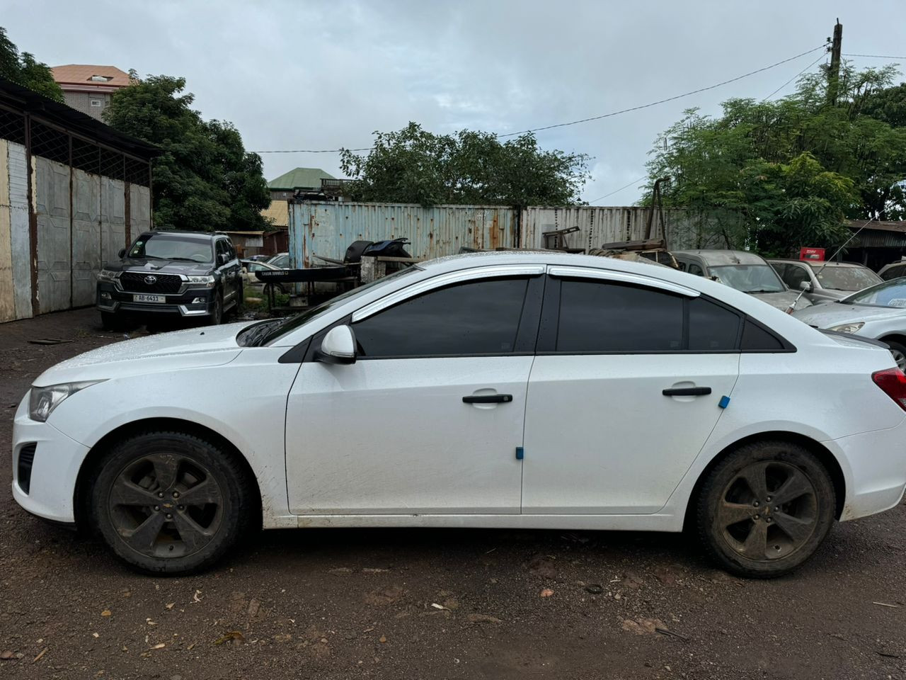 CHEVROLET CRUIZE 2014, Voitures, Conakry