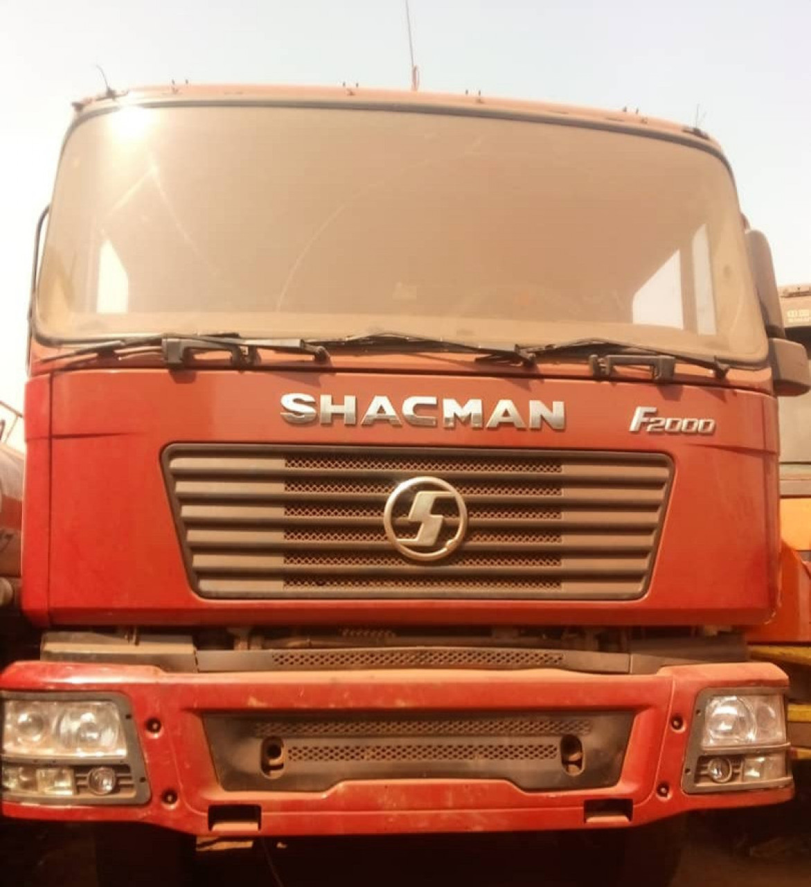 SHACMAN 12 ROUES, Camions - Autobus, Conakry