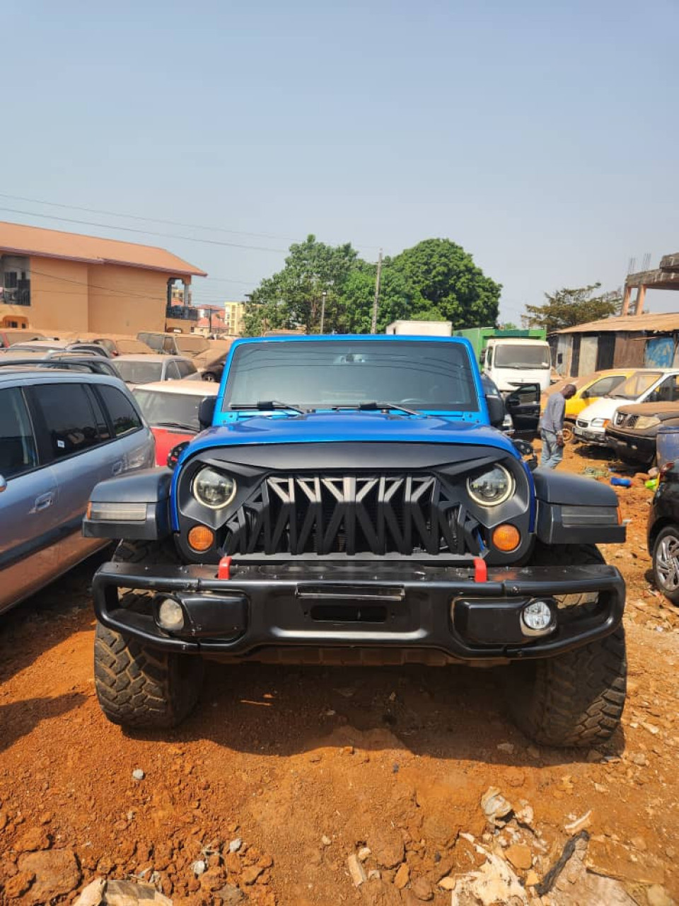 JEEP WRANGLER, Voitures, Conakry