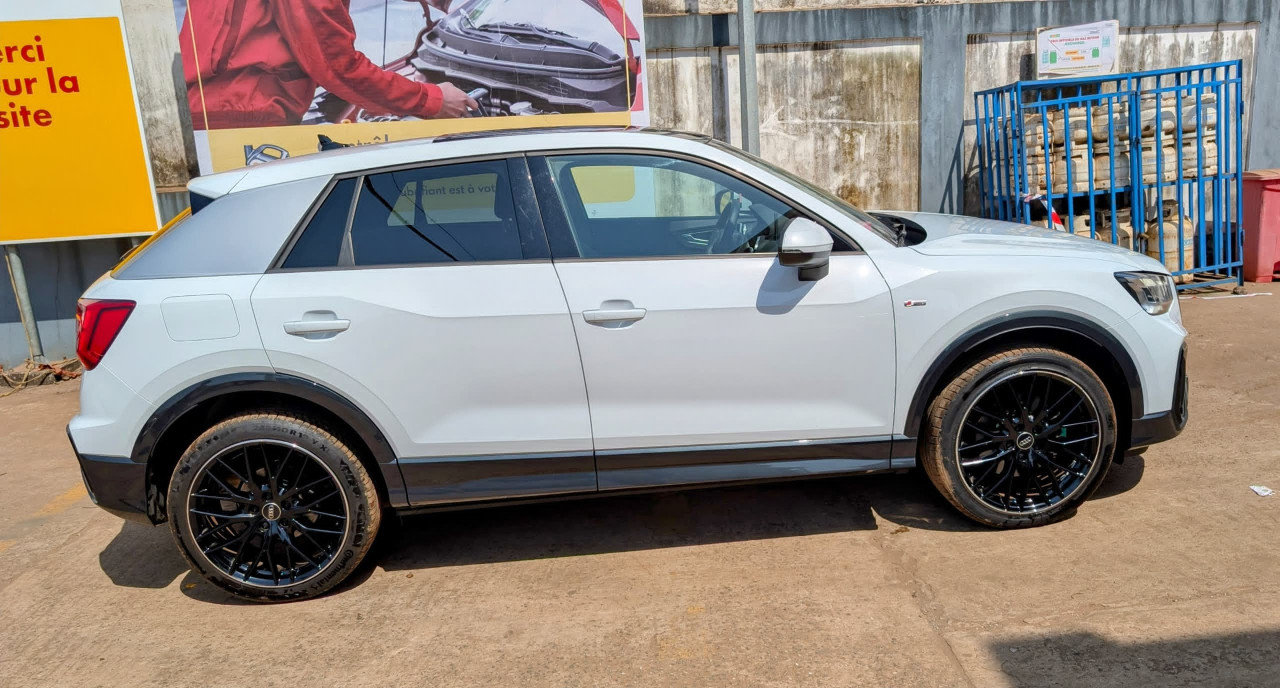 AUDI Q5 ANNÉE 2023, Voitures, Conakry